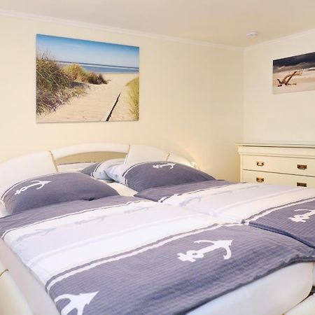 Villa Warnemuende Ferienwohnungen Rostock Esterno foto