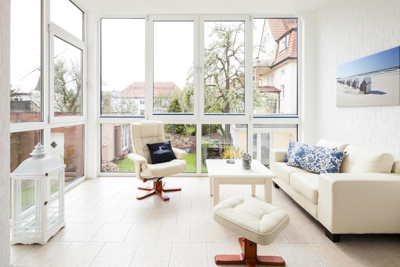 Villa Warnemuende Ferienwohnungen Rostock Esterno foto