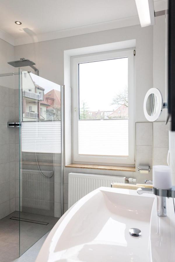 Villa Warnemuende Ferienwohnungen Rostock Esterno foto